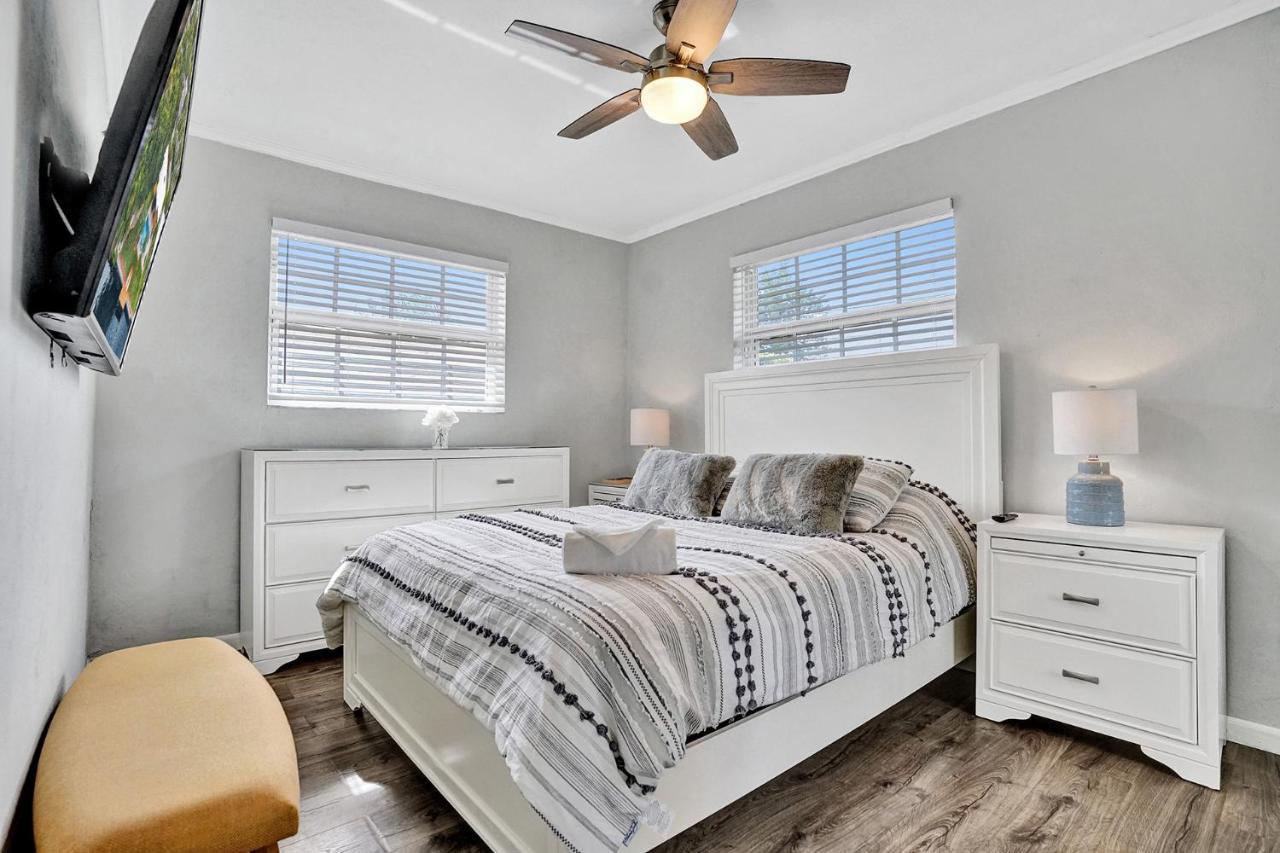 New! Waterfront Heated Pool & Jacuzzi 2 Mi To Beach - Fishing Pier Relaxing Spa & Hammock Fort Lauderdale Eksteriør bilde